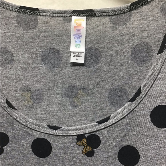 Disney~LulaRoe Classic T-Shirts~Lot of 2~Size M - Picture 5 of 7